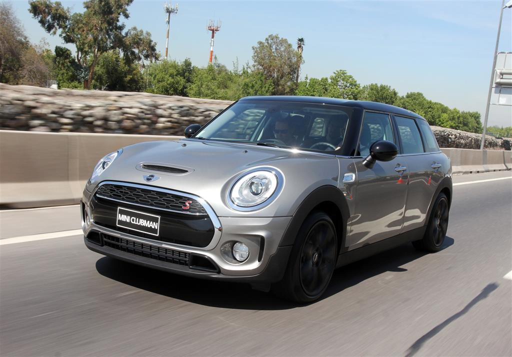 [Lanzamiento] MINI Clubman 2016, el regreso de las puertas divididas