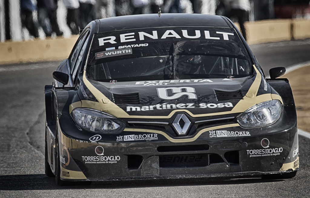 [STC2000] Brillante inicio de campeonato para Renault