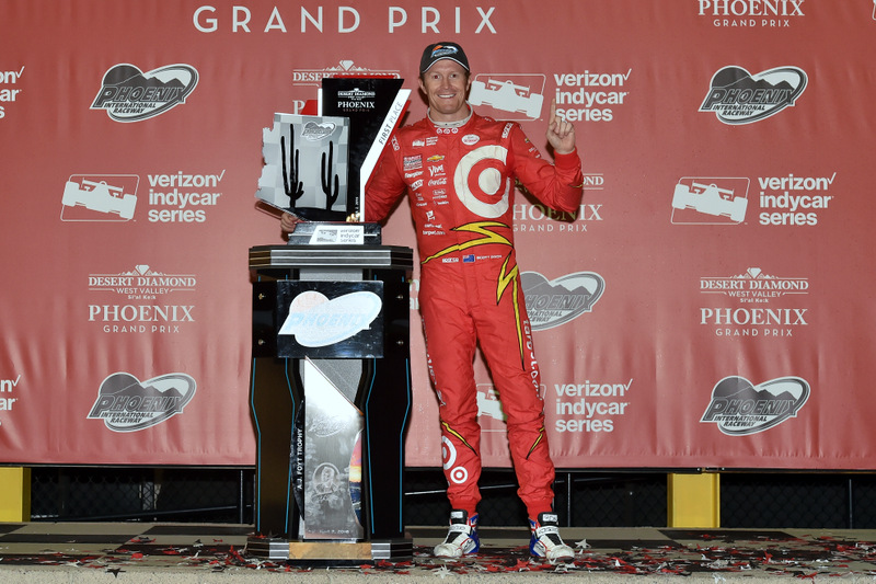 [IndyCar] Scott Dixon se impuso en el óvalo de Phoenix