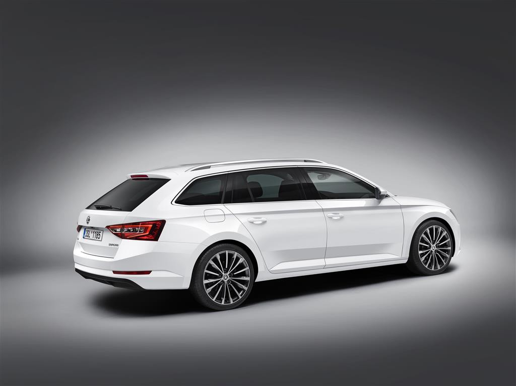 Škoda Superb Combi recibe el Red Dot Award de Diseño