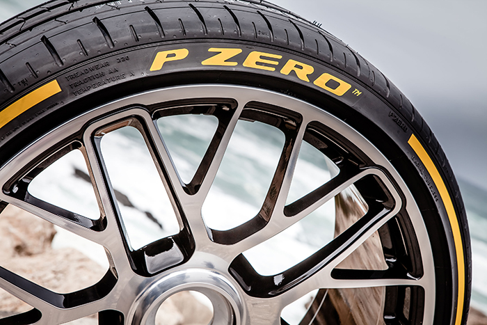 Pirelli lanza nueva edición de P Zero para vehículos de alta gama