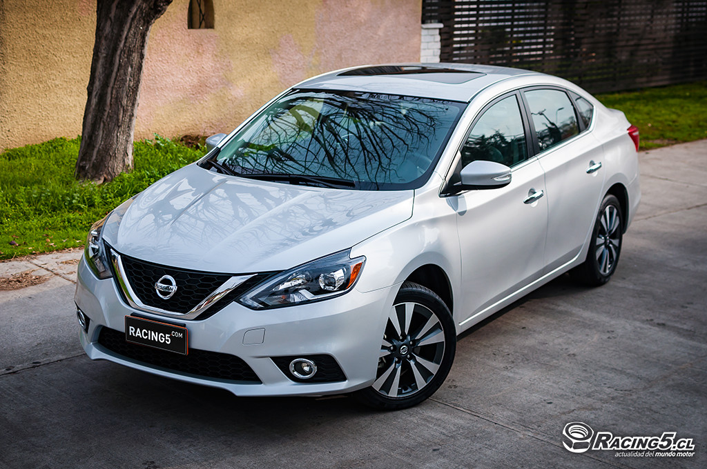 [Test Drive] Nissan Sentra 1.8 Exclusive CVT, para todo espectador