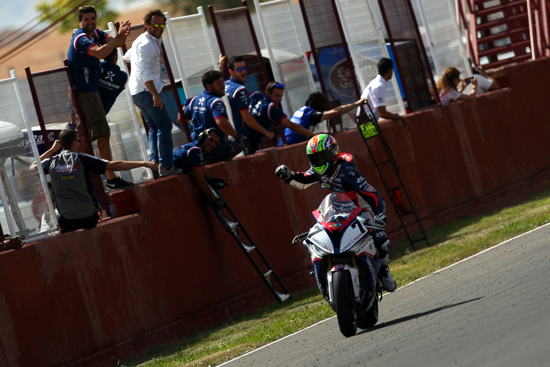 [Campeonato Europeo de Superbike] Triunfo y caída de Maxi Scheib en España