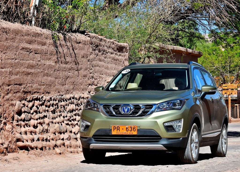 [Lanzamiento] Changan CS15: Atractiva combinación de estilo y practicalidad