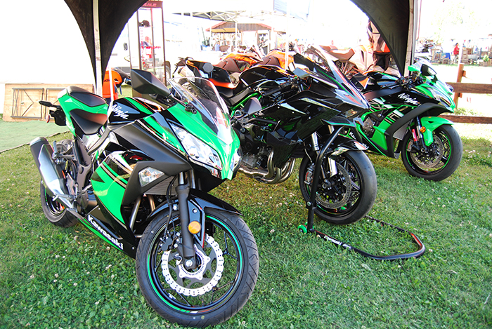 Kawasaki Ninja H2R se robó las miradas en la Expo Mundo Moto