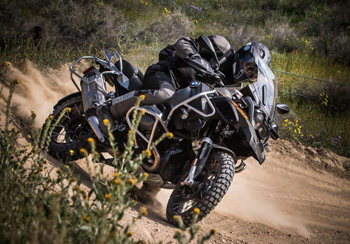 Michelin 2 Ruedas lanzó exclusiva línea de neumáticos para motos BMW GS Adventure 1200