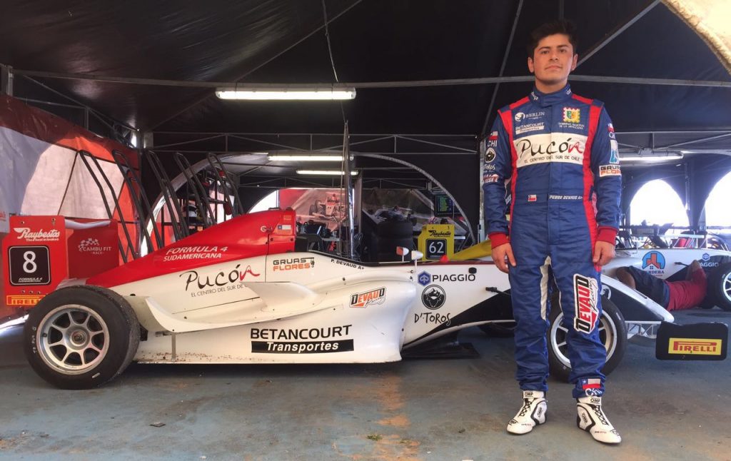[Chilenos en el exterior] Pedro Devaud viajó a Uruguay para disputar la última fecha de la Fórmula 4 Sudamericana