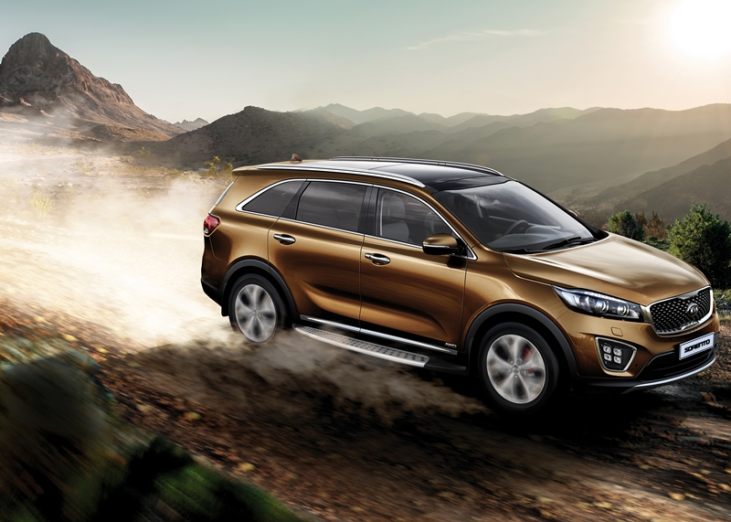 [Novedades] Nuevos niveles de equipamiento para los Kia Sorento y Grand Carnival