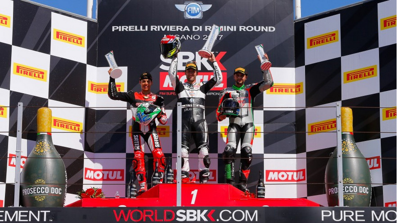 [Chilenos en el exterior/Motociclismo] ¡Maxi Scheib subió al podio en Italia!