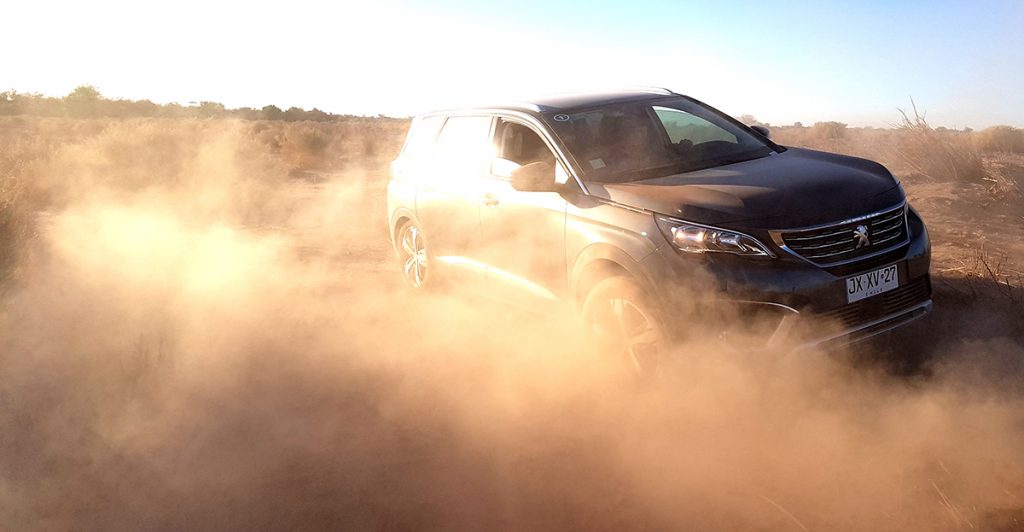 Nuevo SUV Peugeot 5008, enfocado en la experiencia
