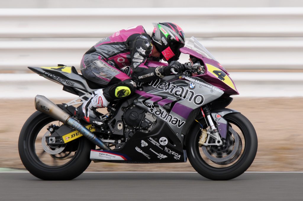 [Chilenos en el exterior/Motociclismo] Vicente Kruger y Martín Scheib tuvieron un buen fin de semana en España