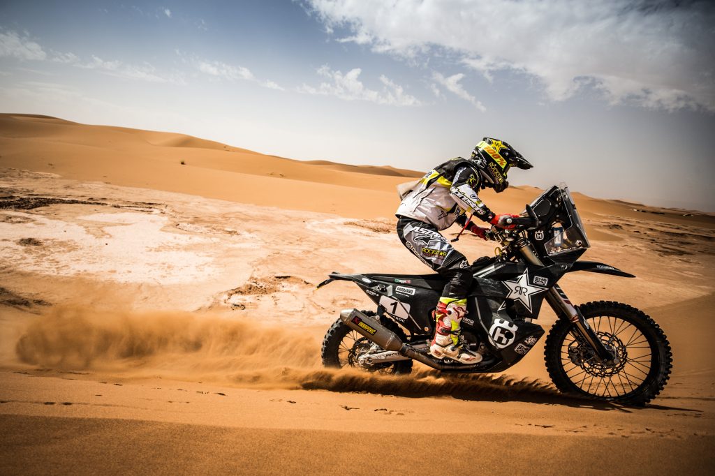 [Chilenos en el exterior/Motociclismo] Pablo Quintanilla es líder del Rally de Marruecos a un día de que finalice la competencia