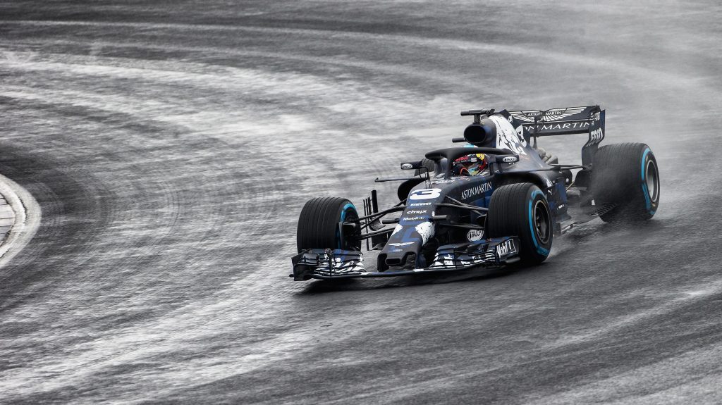 [Fórmula 1] Red Bull presenta el RB14 con una decoración especial