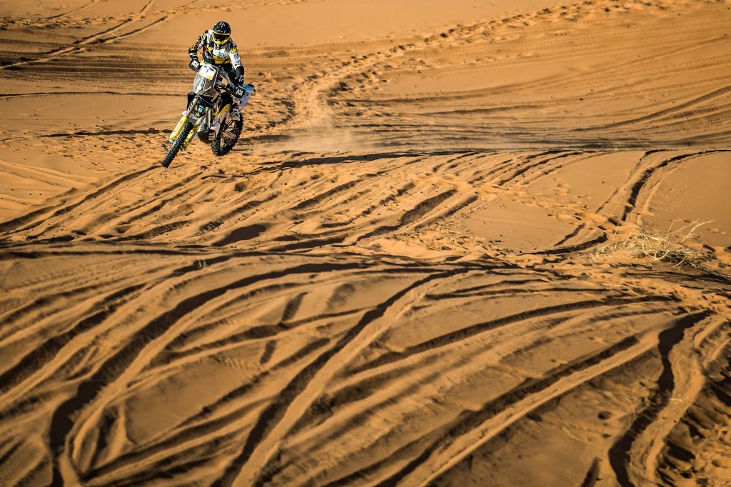 [Chilenos en el exterior/Merzouga Rally-Dakar Series] Pablo Quintanilla y José Ignacio Cornejo finalizaron en el top ten en la primera etapa