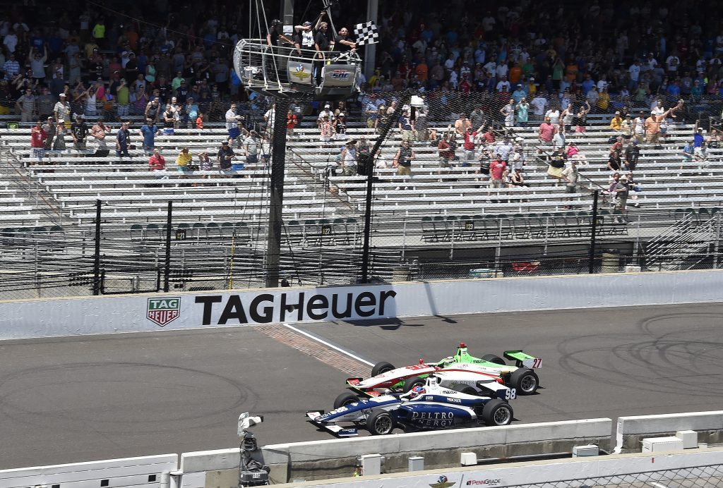 [Indy Lights] Colton Herta triunfó en Indianápolis en apretado final con Patricio O’Ward