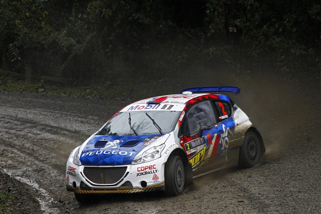 [RallyMobil] Jorge Martínez triunfó en Frutillar y es el nuevo líder en la serie R5