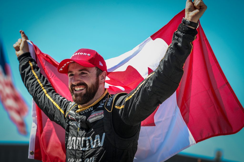 [IndyCar] James Hinchcliffe vuelve al triunfo en Iowa