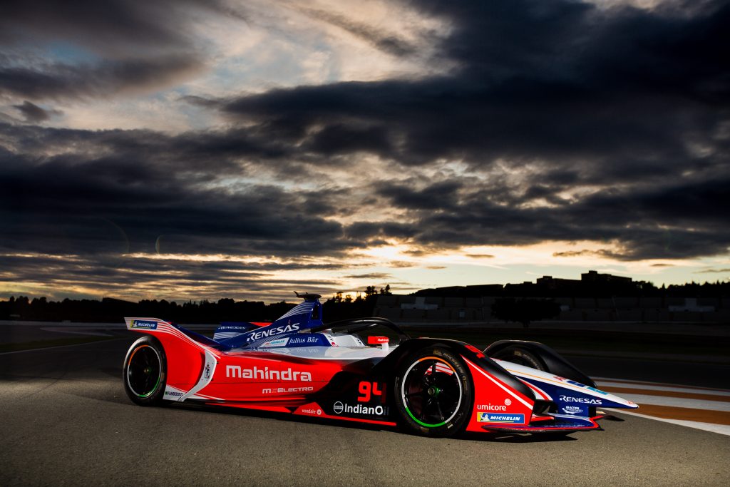 [Fórmula E] Mahindra presentó su nuevo monoplaza y a su renovada dupla de pilotos