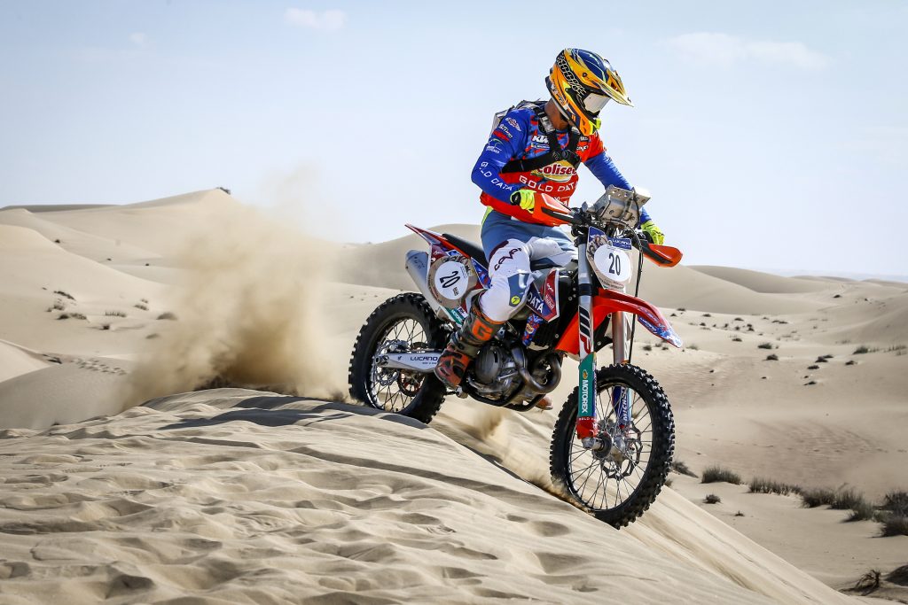 [Rally Bajas] Tomás de Gavardo marcha décimo quinto en la general y tercero en Junior