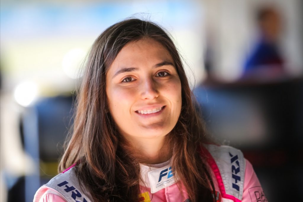 [Fórmula 2] Colombiana Tatiana Calderón debuta este fin de semana en Bahréin