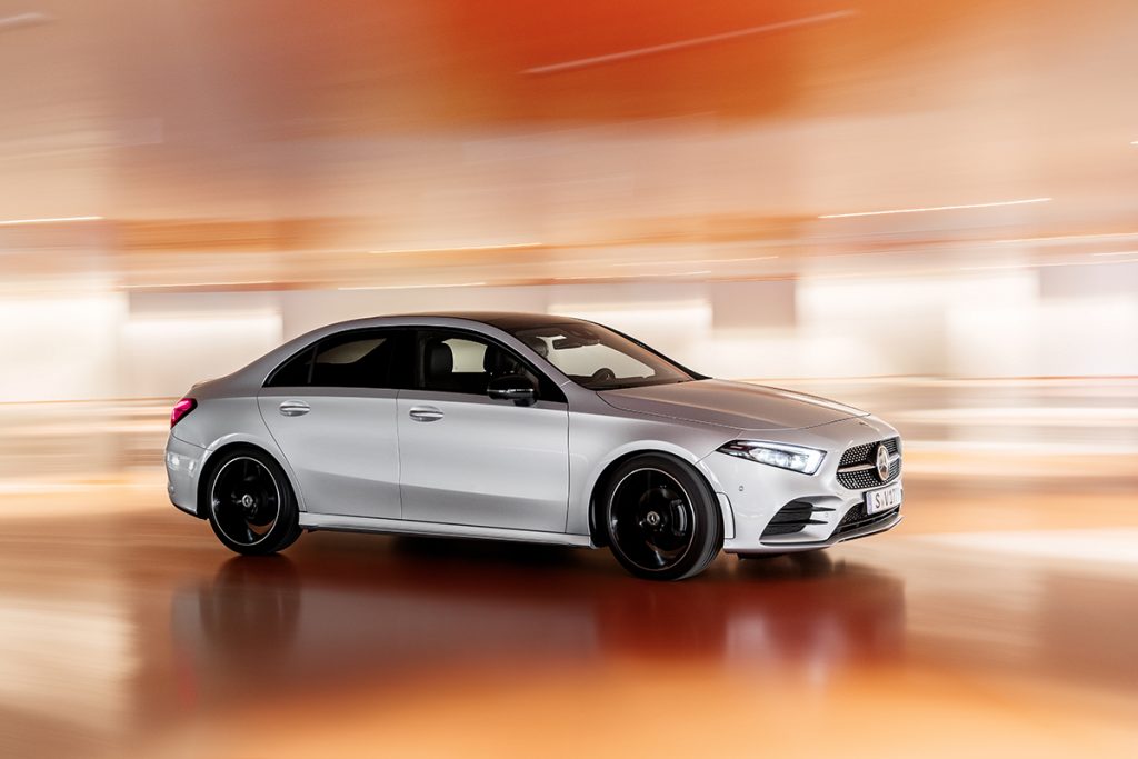 Nuevo Mercedes-Benz Clase A Sedán, la marca alemana llega al segmento de los sedanes compactos