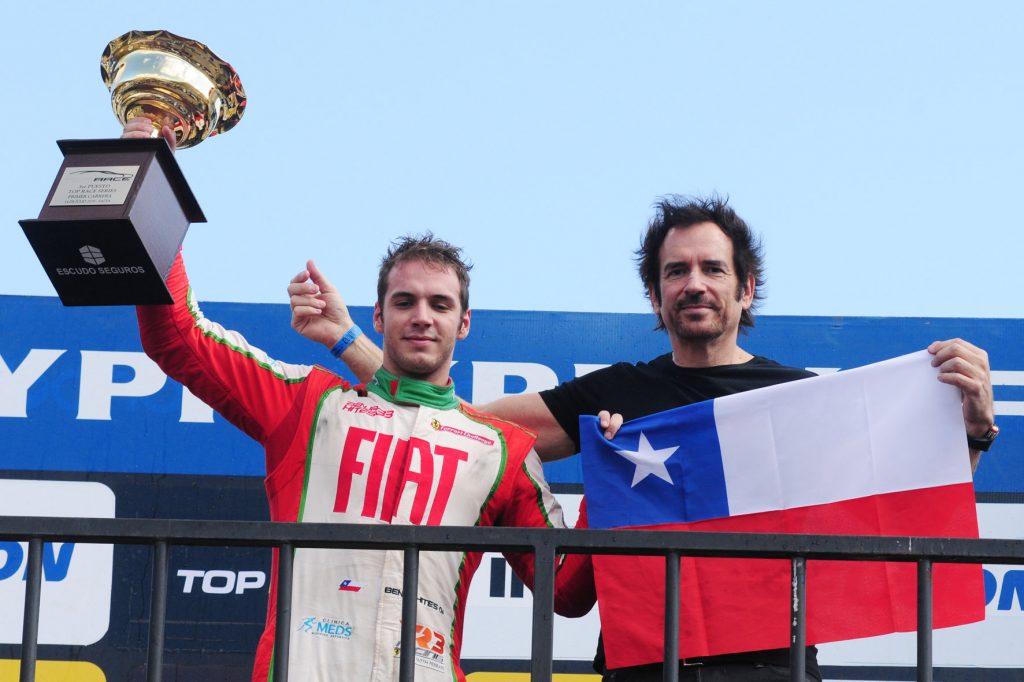 [Chilenos en el exterior] Benjamín Hites sumó su primer podio en el Top Race Series