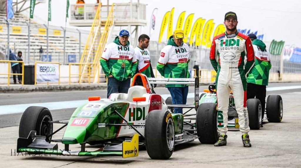 [Chilenos en el exterior] Vicente Bas participará en la tercera fecha del Costa Rican Touring Car Championship