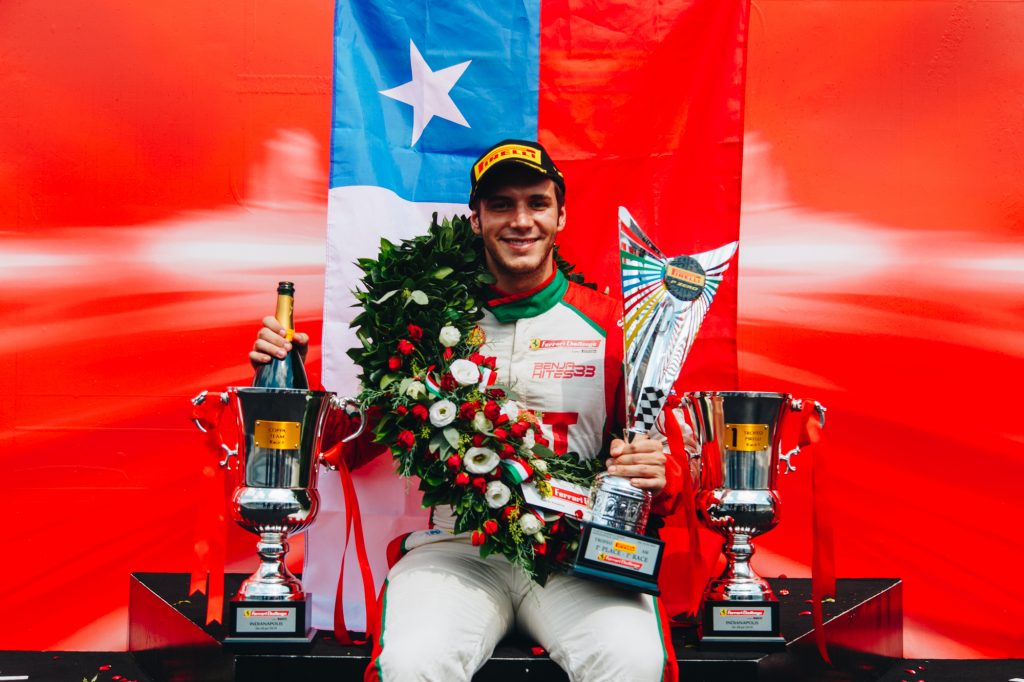 [Chilenos en el exterior] Benjamín Hites cambia de equipo en Top Race Series y corre este fin de semana en Miami en el Ferrari Challenge