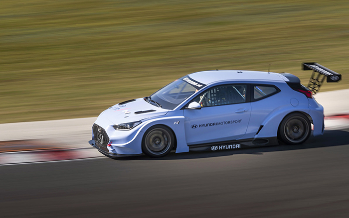 Hyundai Motorsport comienza los tests del Veloster N ETCR