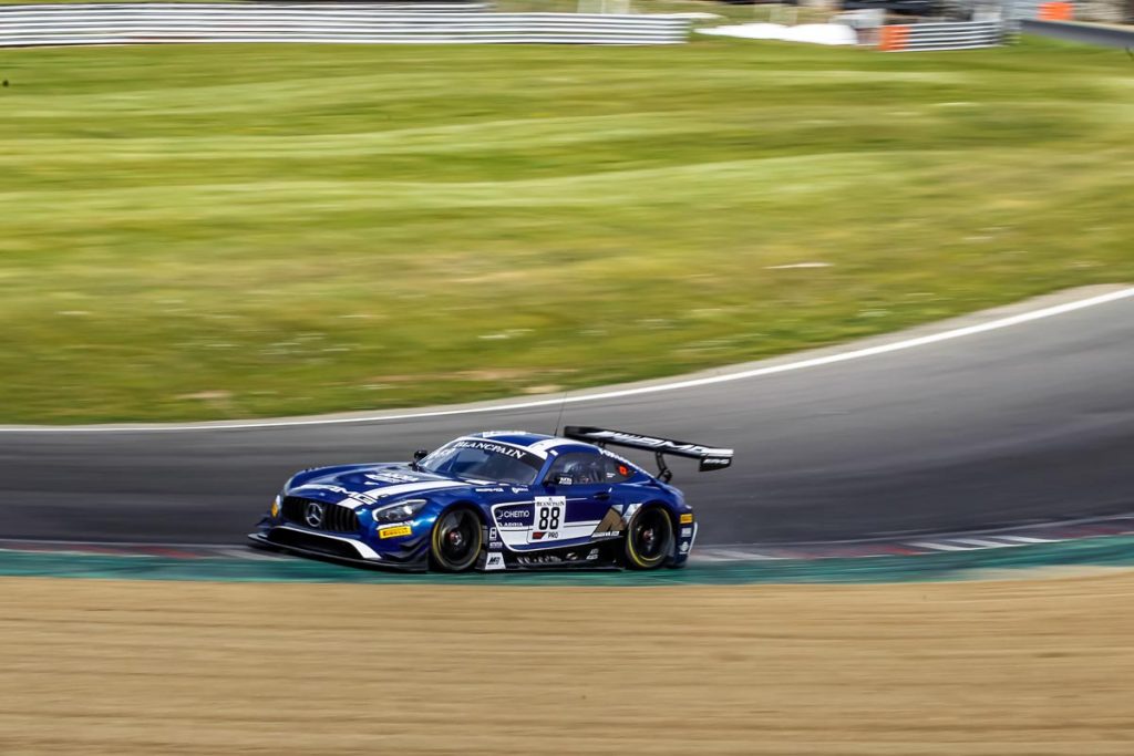 [Chilenos en el exterior] Benjamín Hites correrá en el GT World Challenge Europe