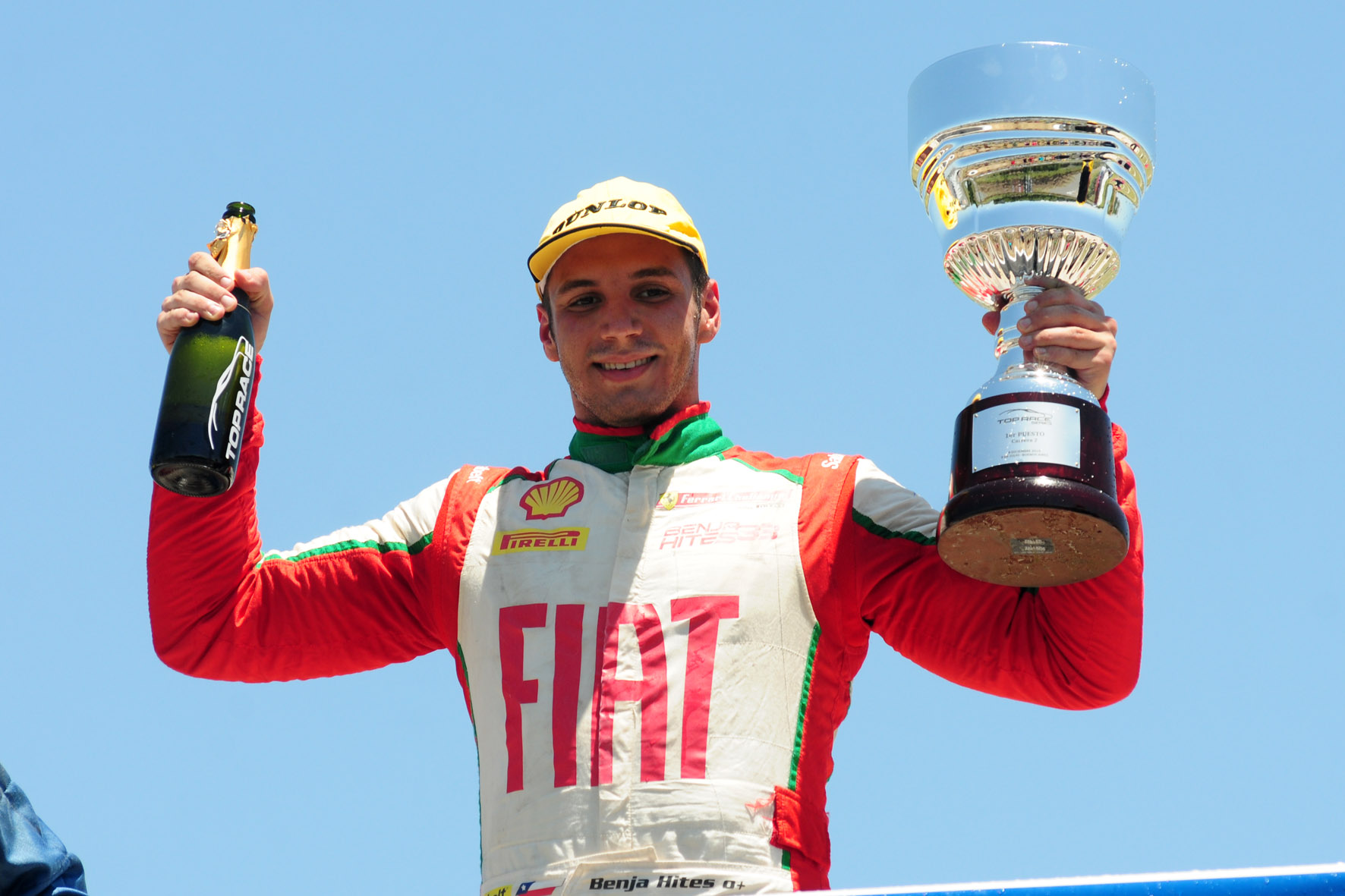 Hites celebra su segundo triunfo del año en el Top Race Series (Imagen: Prensa Benjamín Hites)