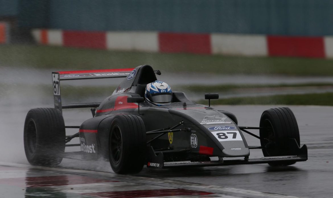 [Chilenos] Nicolás Pino tiene nueva fecha para su debut en la F4 británica