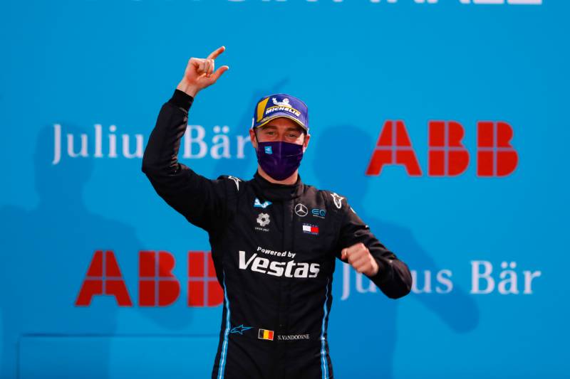 [Fórmula E] Stoffel Vandoorne y Mercedes terminan la temporada por todo lo alto en Berlín