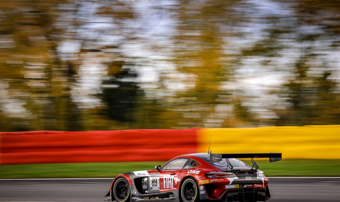 [Chilenos] Benjamín Hites está cumpliendo su misión en las 24 Horas de Spa y pelea por el podio