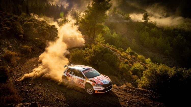 [Chilenos] Emilio Fernández y su entrenamiento previo al Rally de Italia