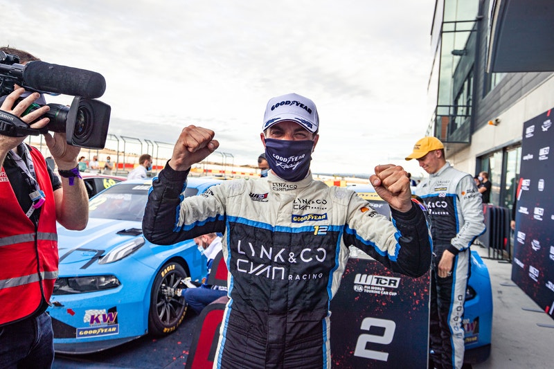 [WTCR] Uruguayo Santiago Urrutia cerró la temporada con un triunfo en España