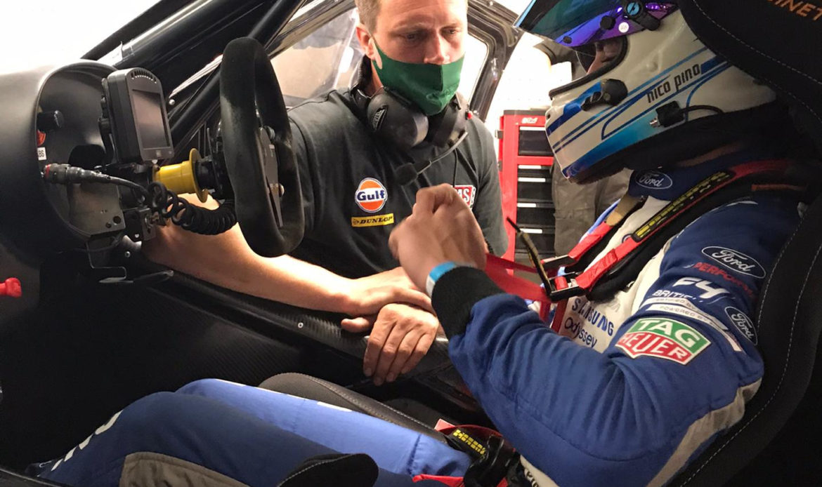 [Chilenos en el exterior] Nicolás Pino marcó la pole position en su debut en el Supercars Endurance GT4 South en España