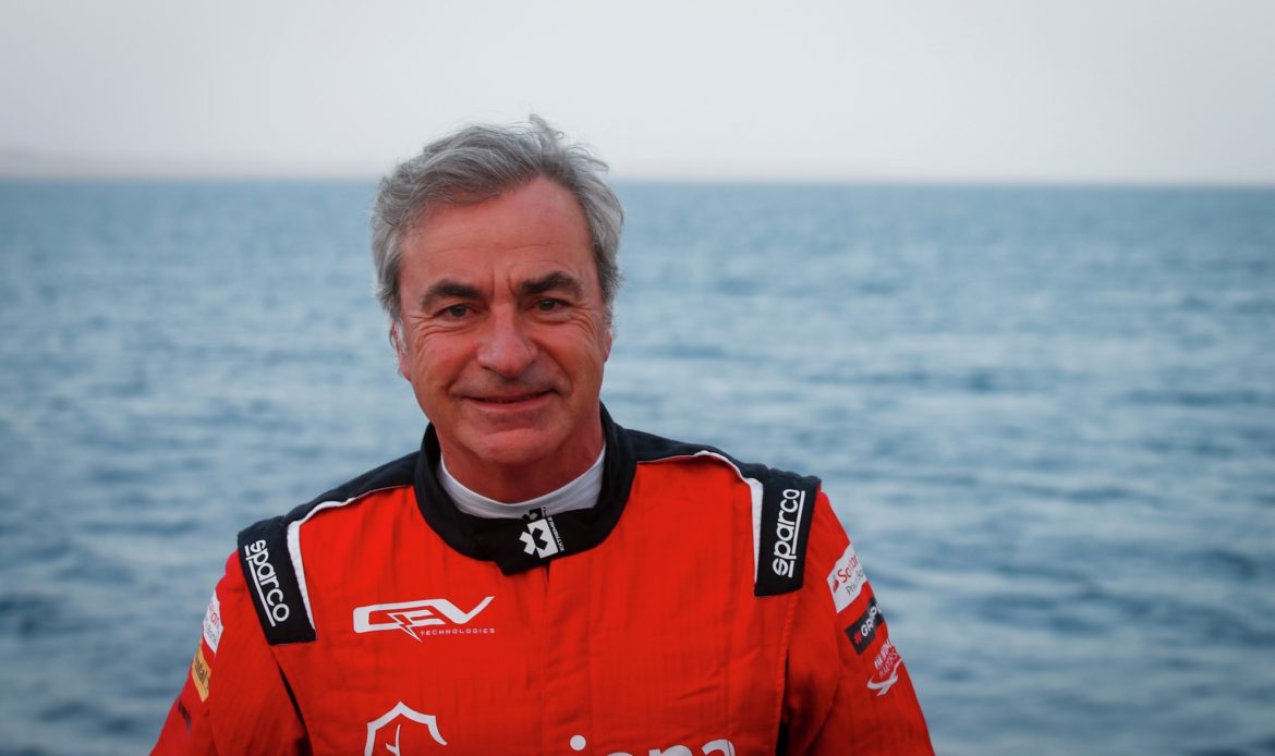 Carlos Sainz explica porqué conducir un Extreme E es “ir contra mi ADN”