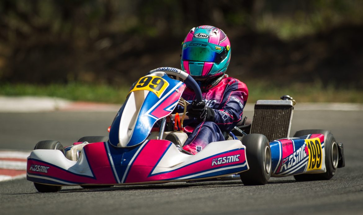 [Chilenos en el exterior] María José Pérez de Arce representará a Chile en los FIA Motorsport Games en Francia