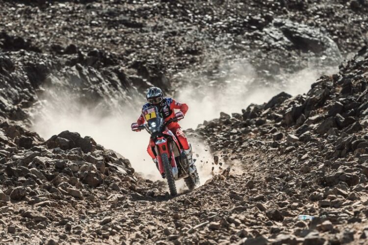 [Dakar 2022] Pablo Quintanilla y José Ignacio Cornejo recuperaron tiempo en la cuarta etapa