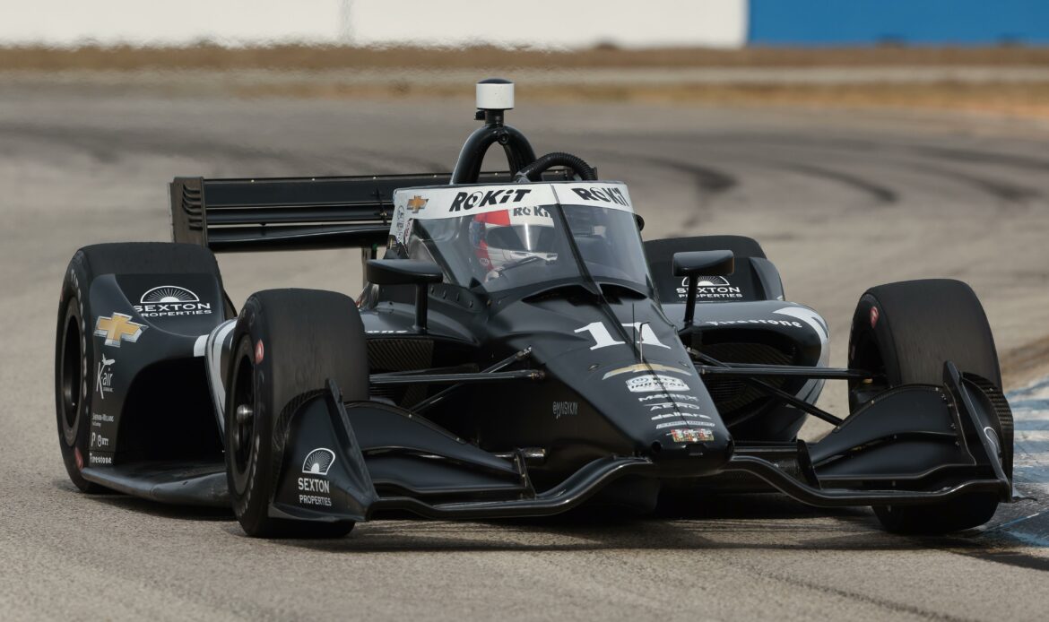 [IndyCar] Colombiana Tatiana Calderón debuta este fin de semana en las calles de St. Petersburg