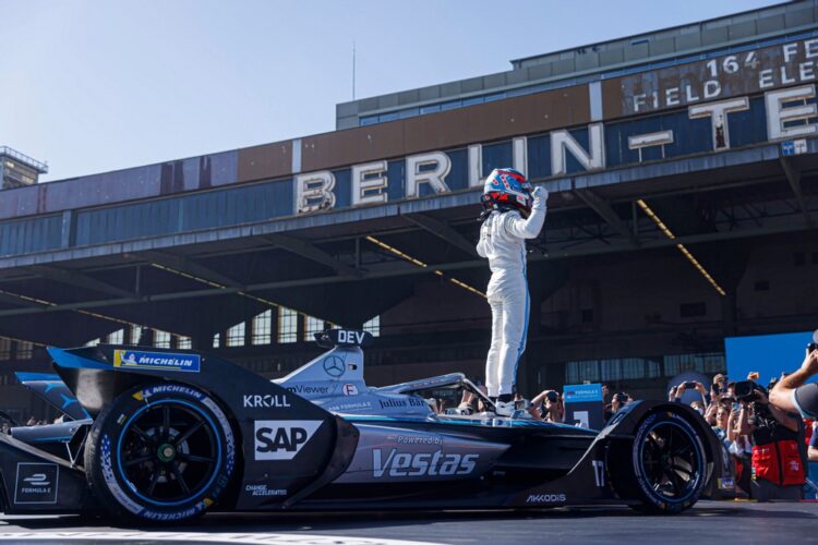 [Fórmula E] Nyck de Vries vuelve a lo más alto con un triunfo en Berlín