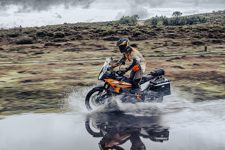 KTM 890 Adventure, la moto de viaje trae una fuerte actualización