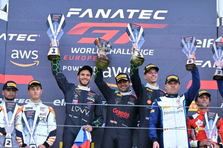 [Chilenos en el exterior] Benjamín Hites triunfó en la Silver Cup del GTWC Europe en Nürburgring